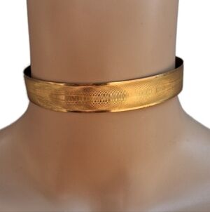 Rare 1970s Trifari Gold Tone Wide Collar Necklace with Engraved Linear Pattern